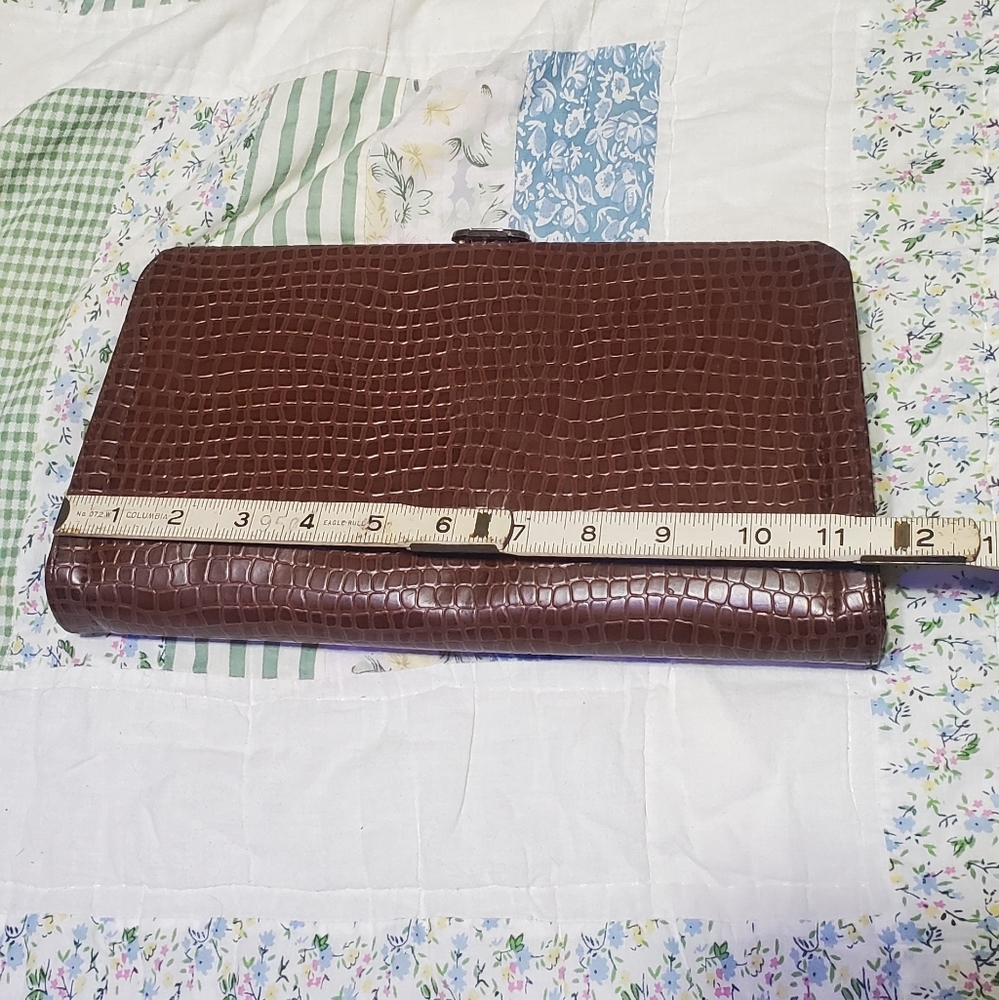 Vintage Brown Leather Clutch - Picture 3 of 5